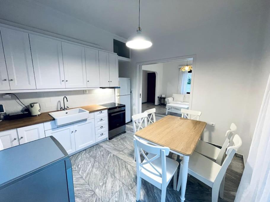 Orange Blossom Villa 나프팍토스 외부 사진